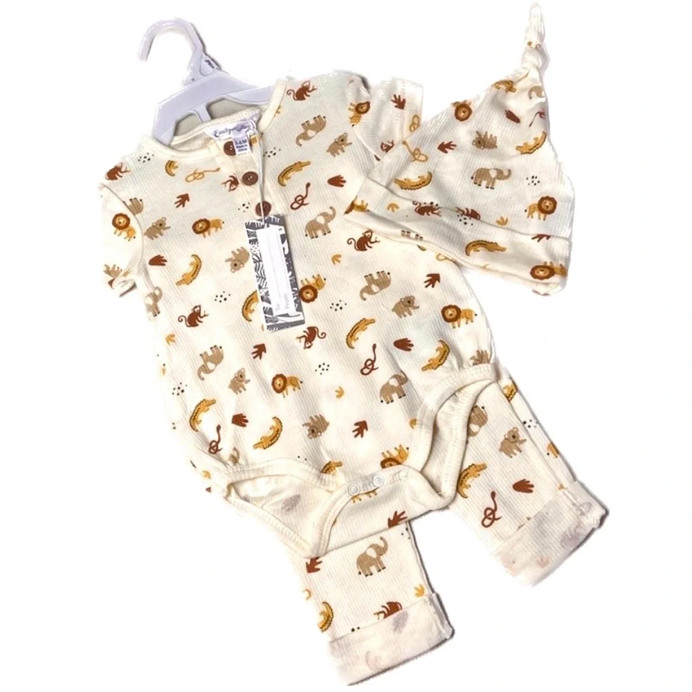 NWT 3 piece set Safari Cute Cotton Onesie matching leggings & cap